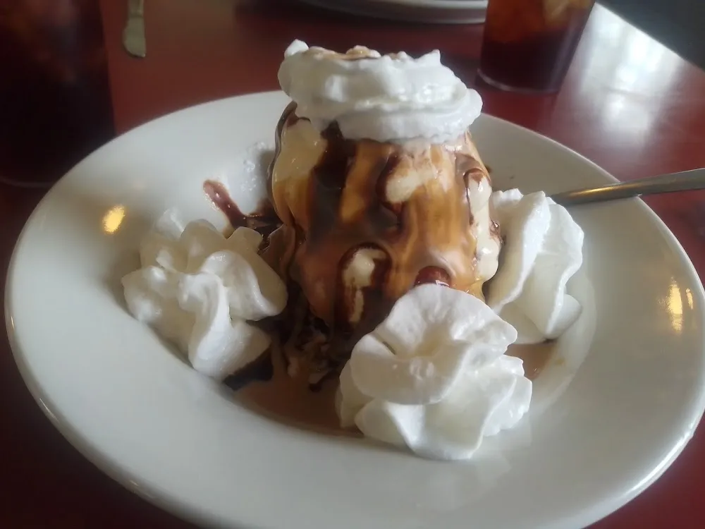 Brownie Sundae